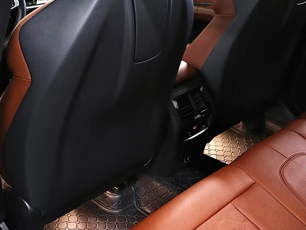 BMW X3 M — миниатюра 13