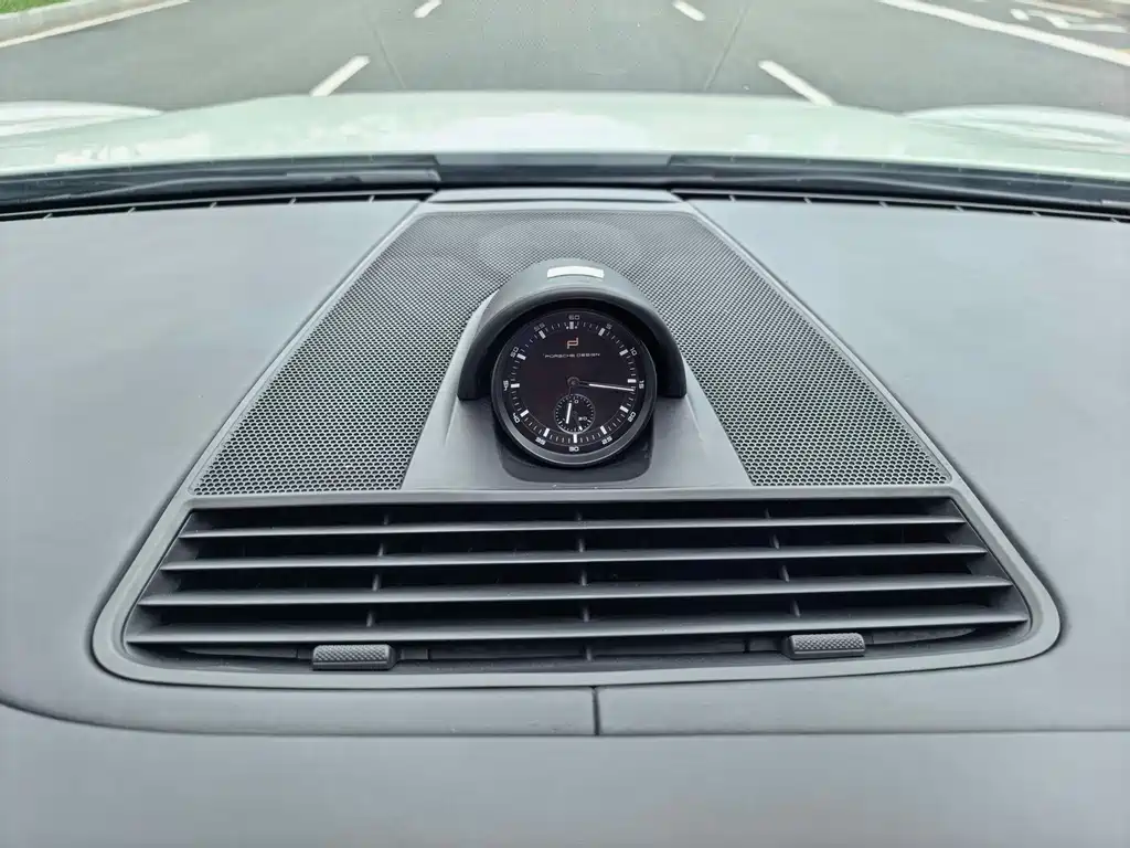 Porsche Panamera — миниатюра 15