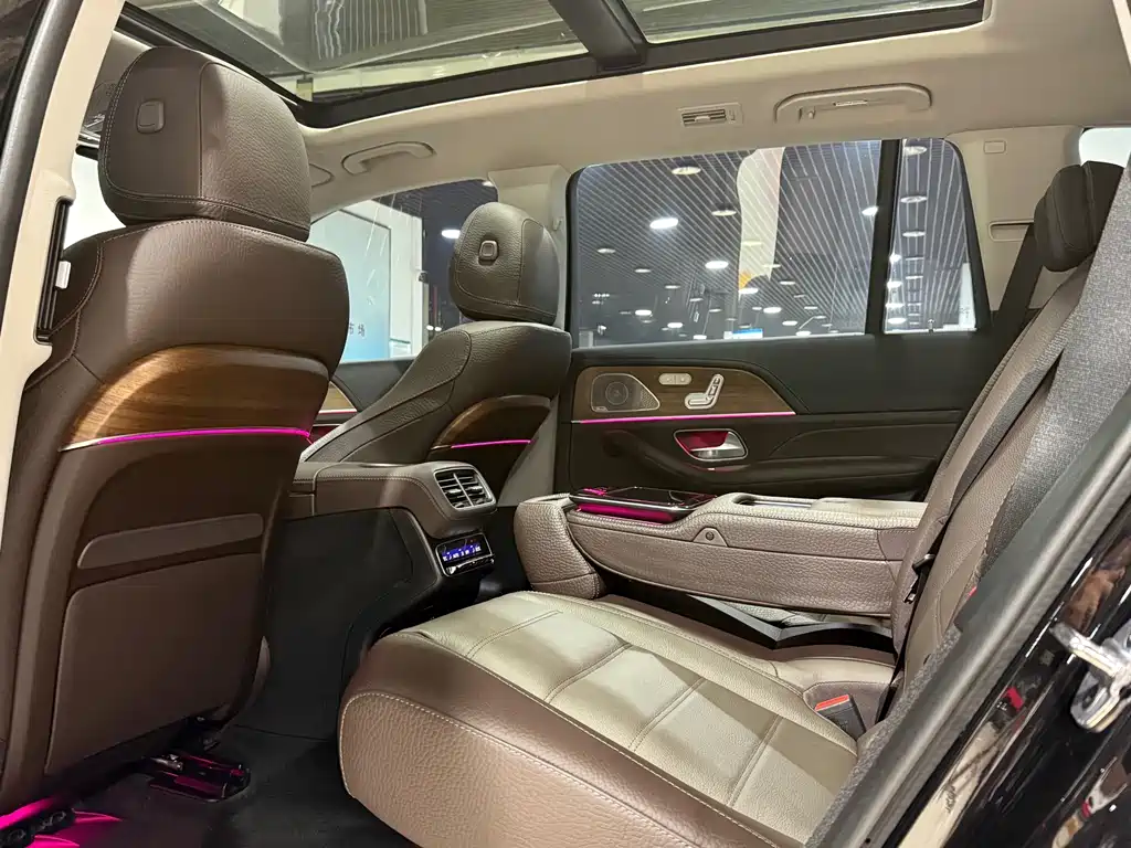 Mercedes-Benz GLS — миниатюра 7