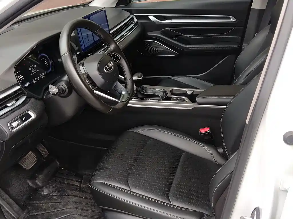 Geely Emgrand — миниатюра 6