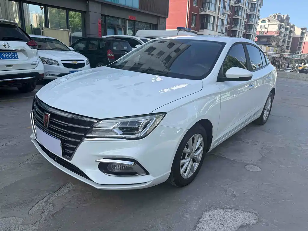 2021 Roewe i5 - zdjęcie 1 z 9