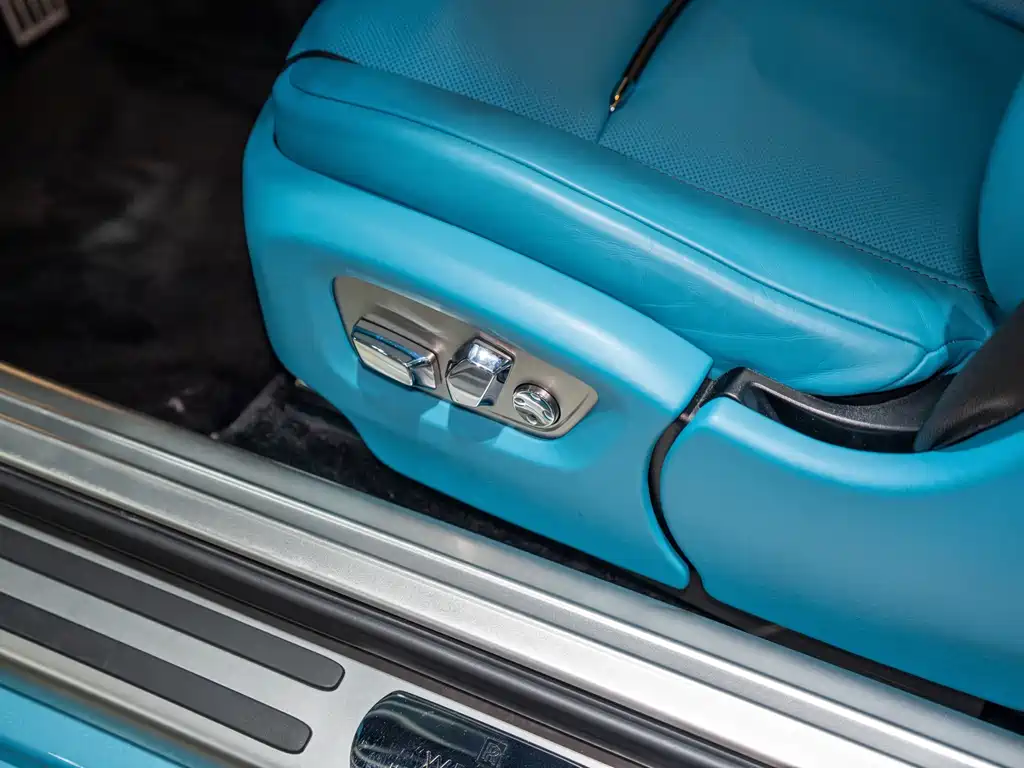 Rolls-Royce Wraith — миниатюра 17