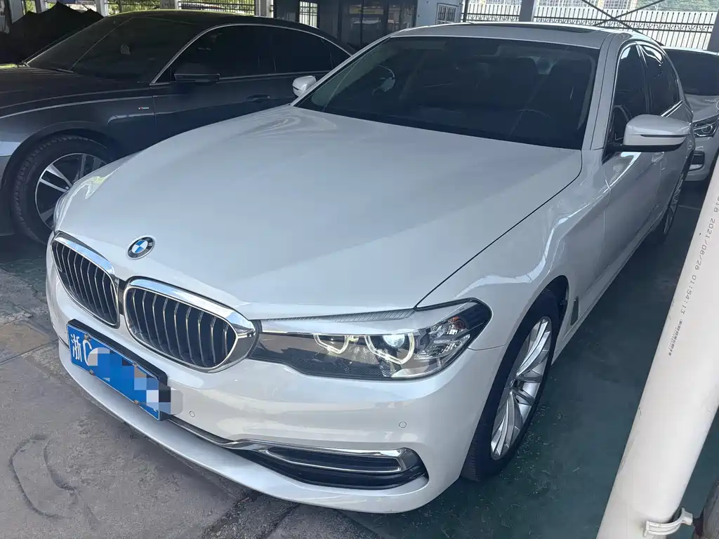 BMW 5 Series 2019