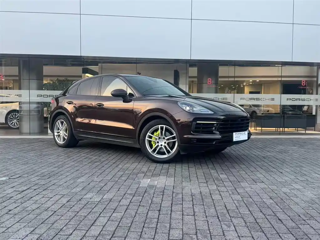 PORSCHE CAYENNE NEW ENERGY
