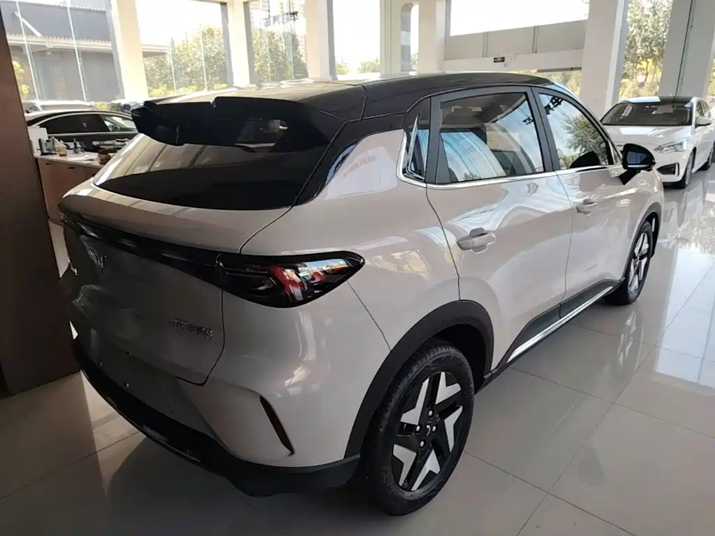 Wuling Bingo S — миниатюра 7