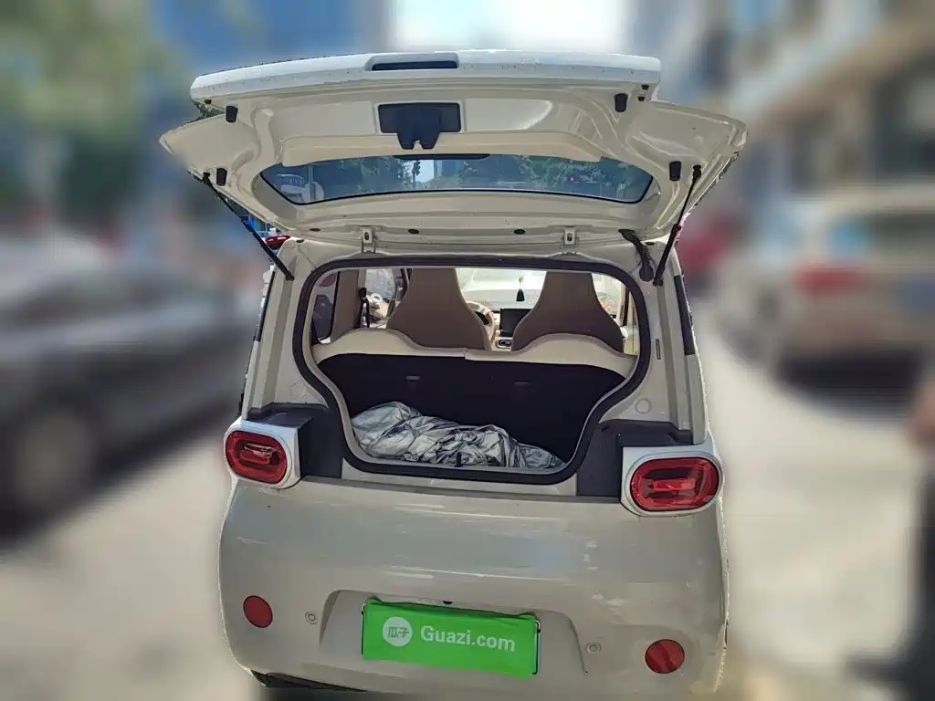Wuling MINIEV — миниатюра 20