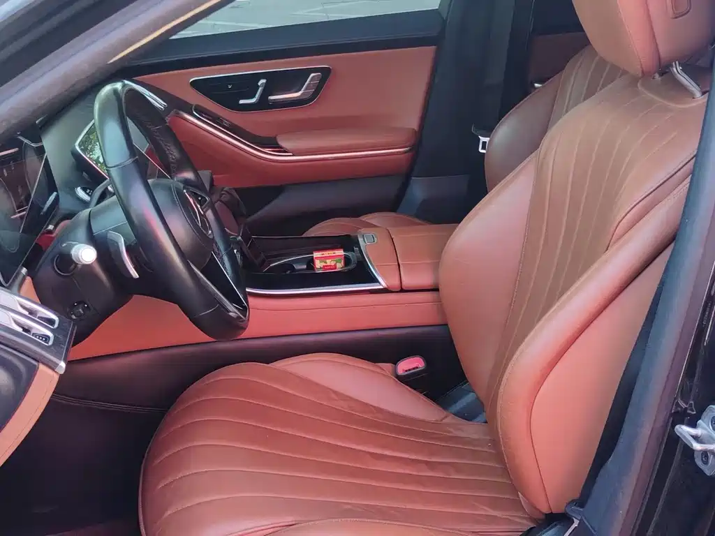 Mercedes-Benz S-Class — миниатюра 13