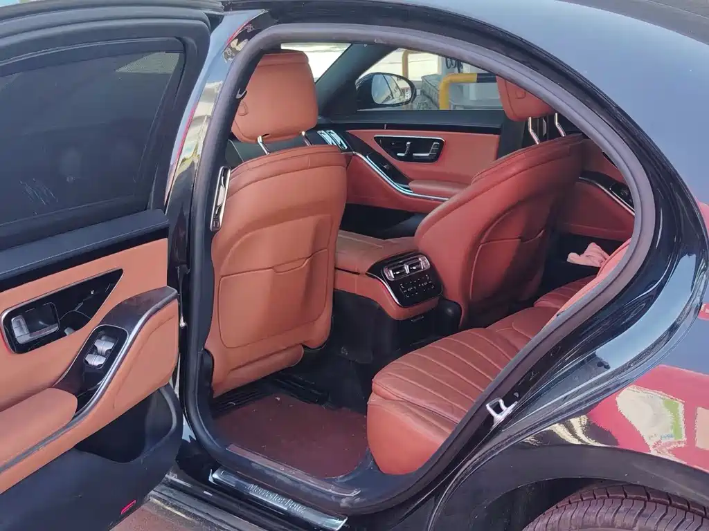 Mercedes-Benz S-Class — миниатюра 14