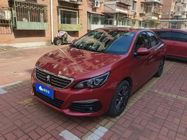 PEUGEOT 308 2018