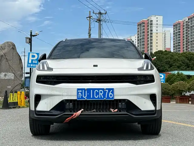 2023 Lynk & Co 06