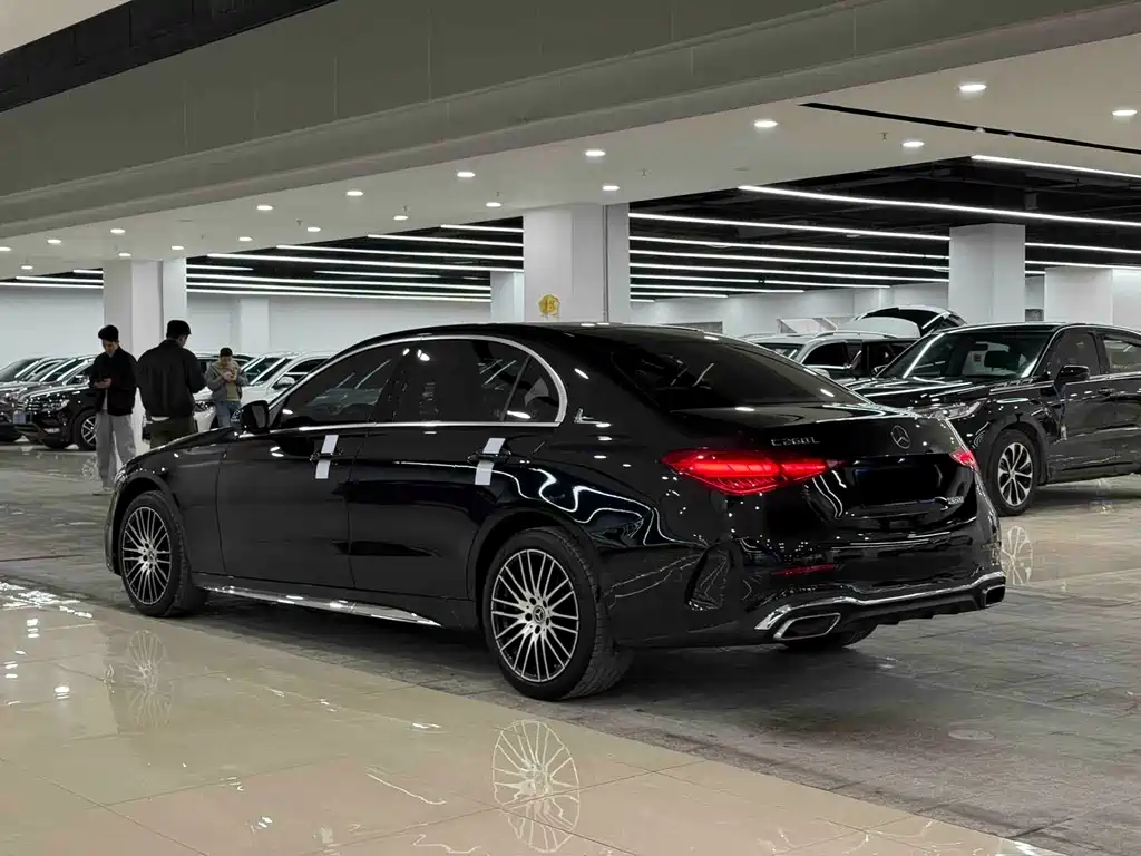 Mercedes-Benz C-Class — миниатюра 5