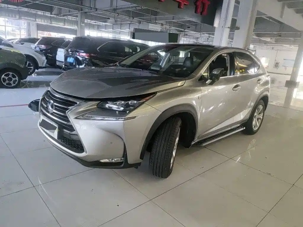 Lexus NX