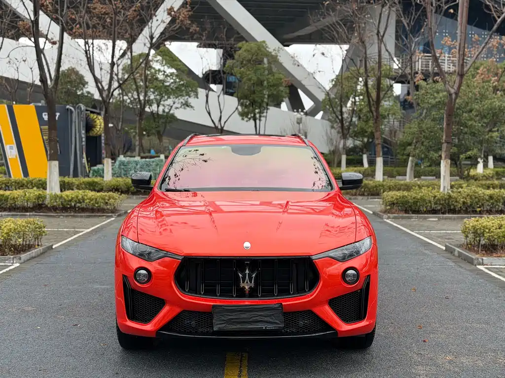 MASERATI LEVANTE