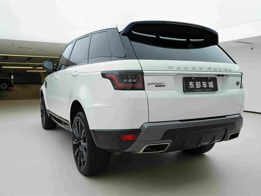 Land Rover Sport PHEV — миниатюра 4