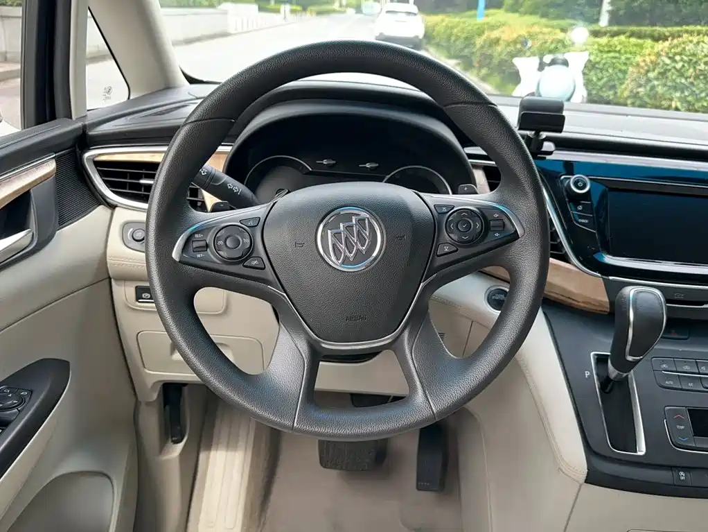 Buick GL8 2017 ES 28T Comfort V