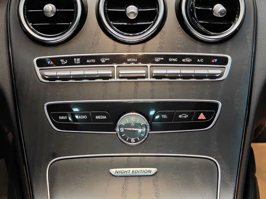 MERCEDES-BENZ C CLASS