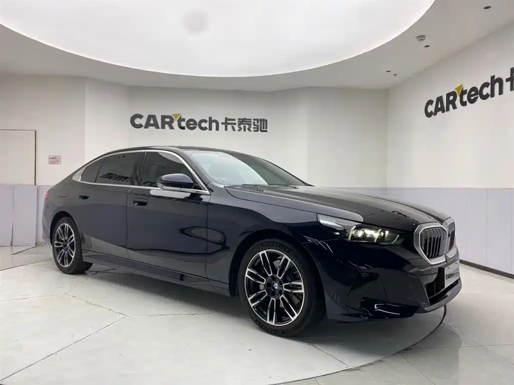 BMW 5 Series 5 2026 530Li Lead M Sport