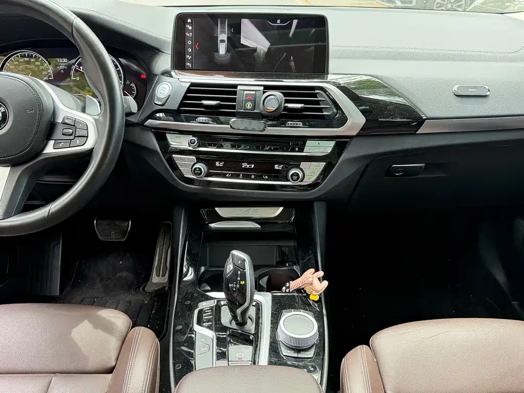 BMW X3 — миниатюра 12