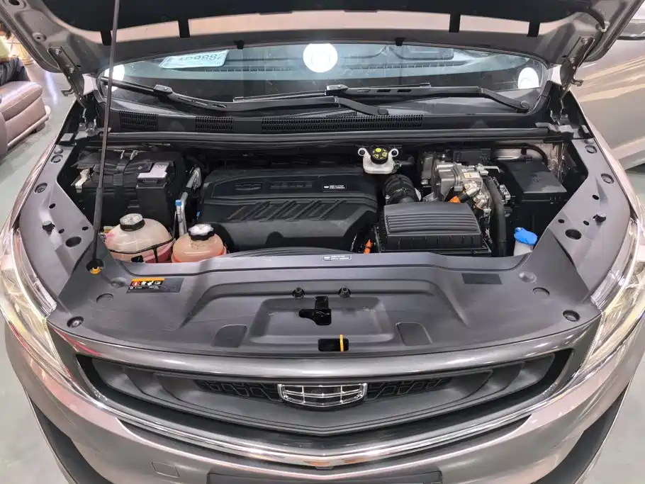 Geely Jia Ji New Energy — миниатюра 10