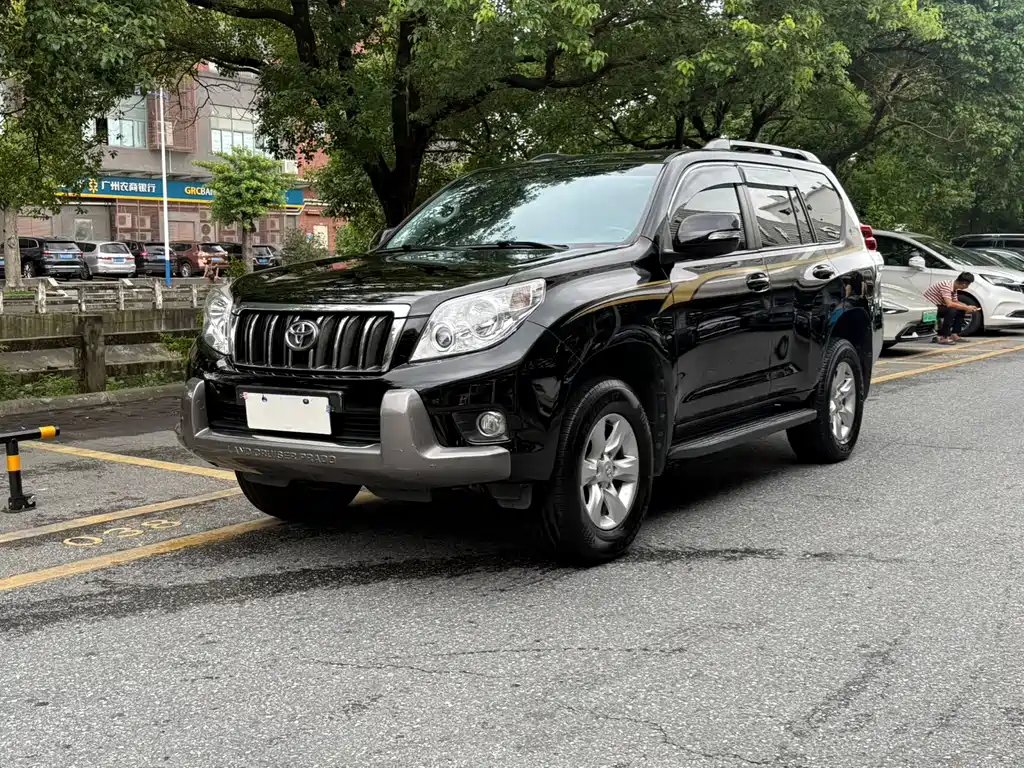 Toyota Prado (Import)
