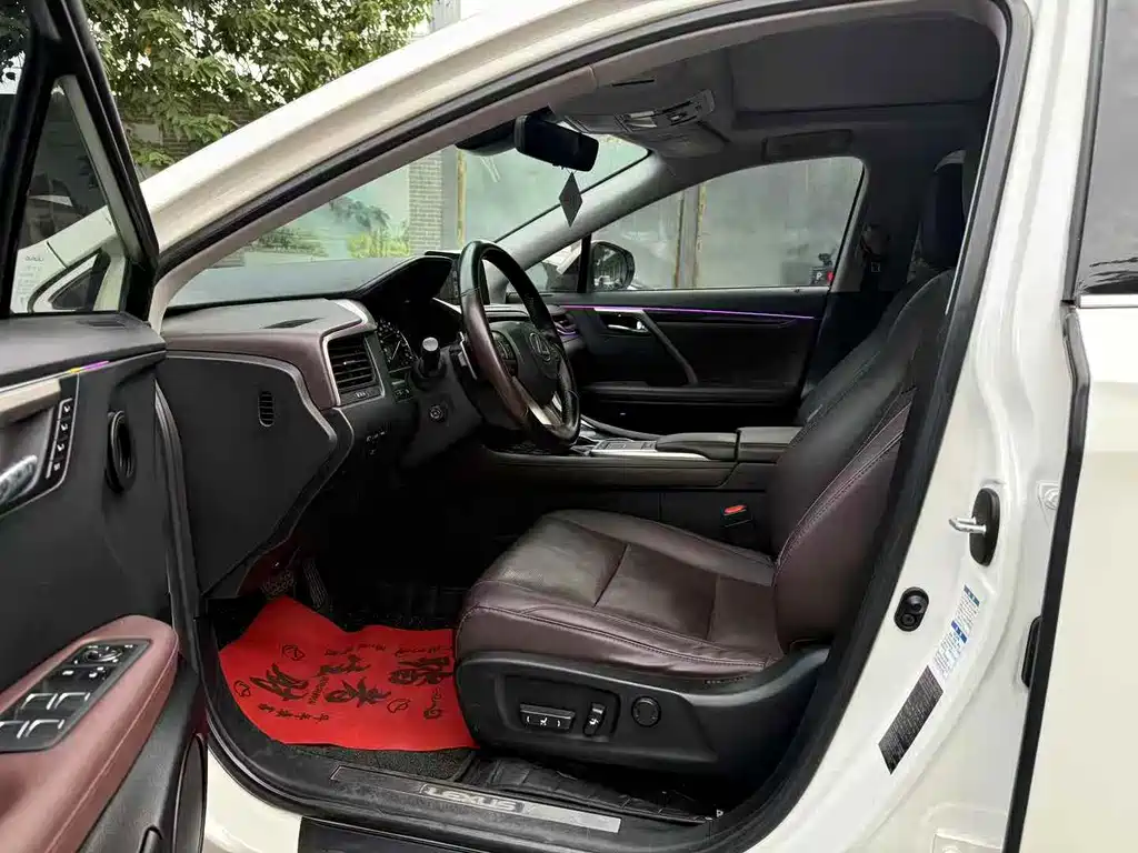 Lexus RX — миниатюра 7