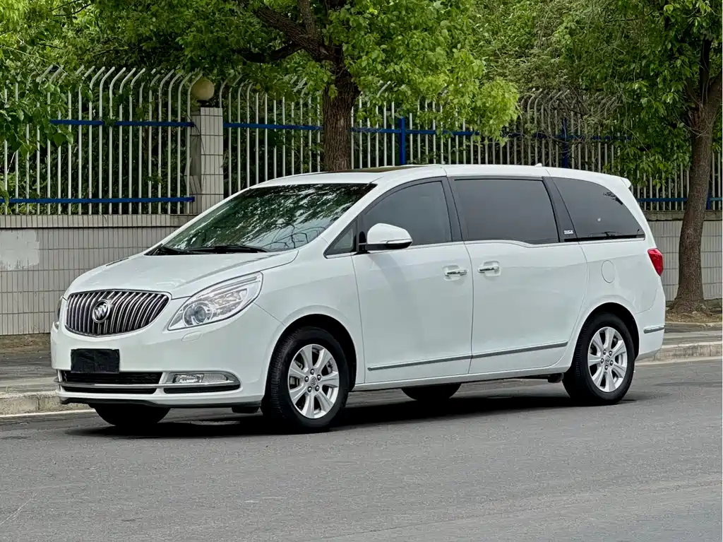 Buick GL8 2016