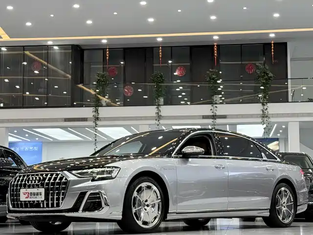 AUDI  A8 2023
