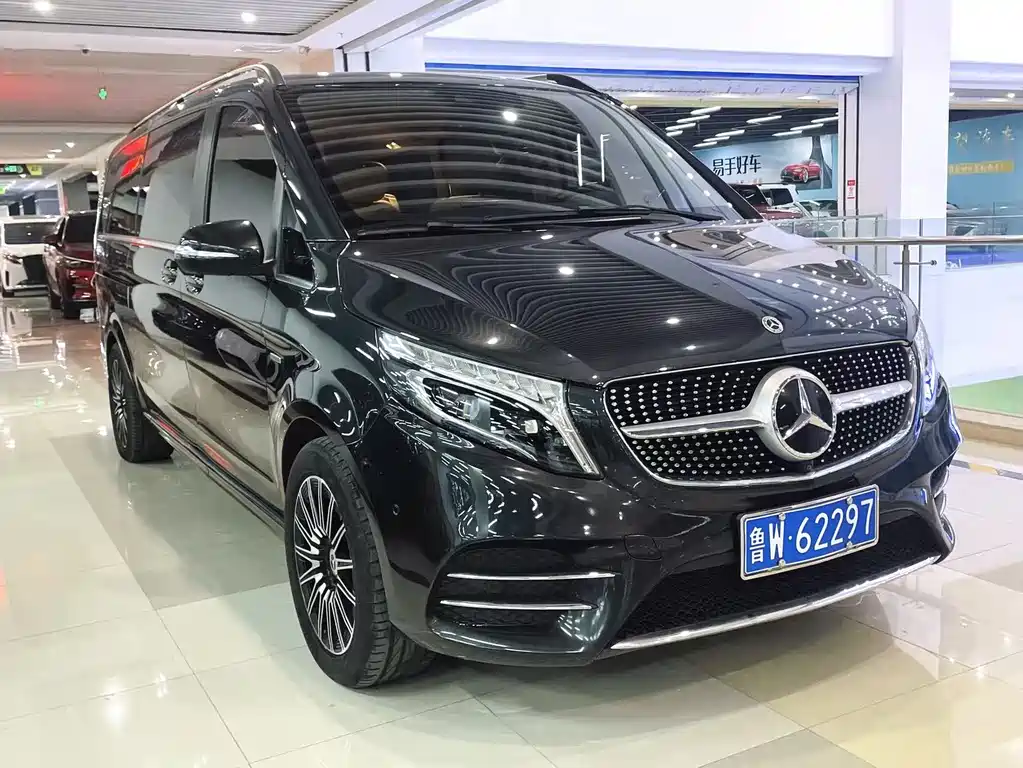 MERCEDES-BENZ V CLASS
