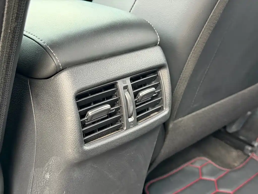Nissan Sylphy — миниатюра 17