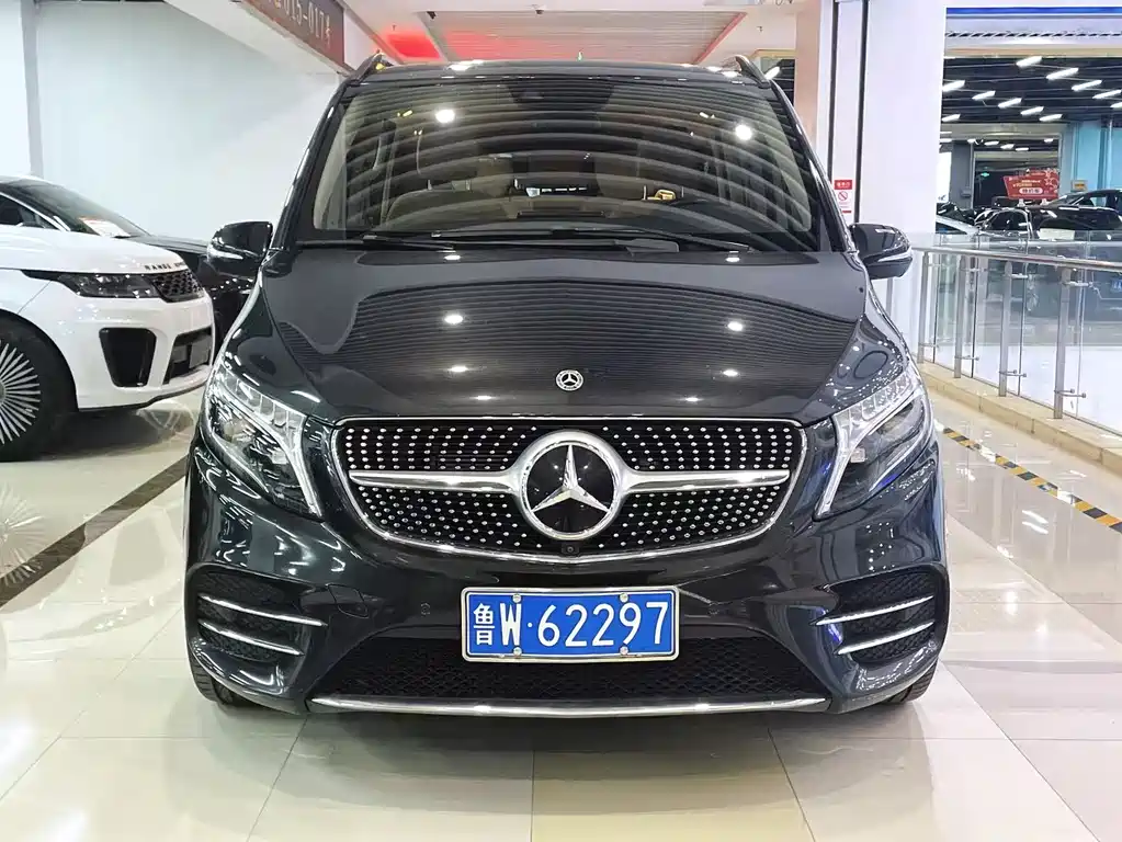MERCEDES-BENZ V CLASS