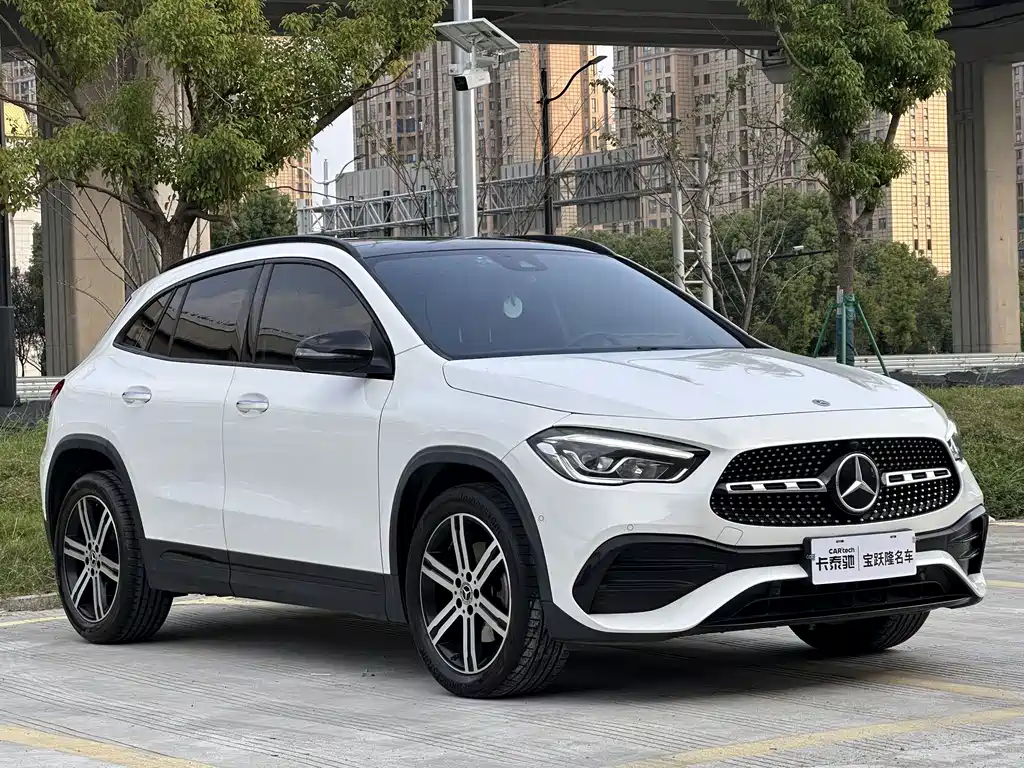 Mercedes-Benz GLA — миниатюра 3