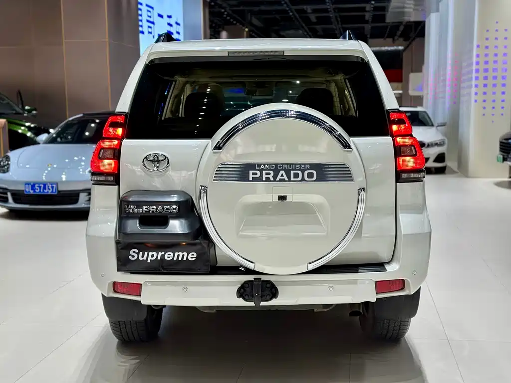 Toyota Land Cruiser Prado 2017 4.0L