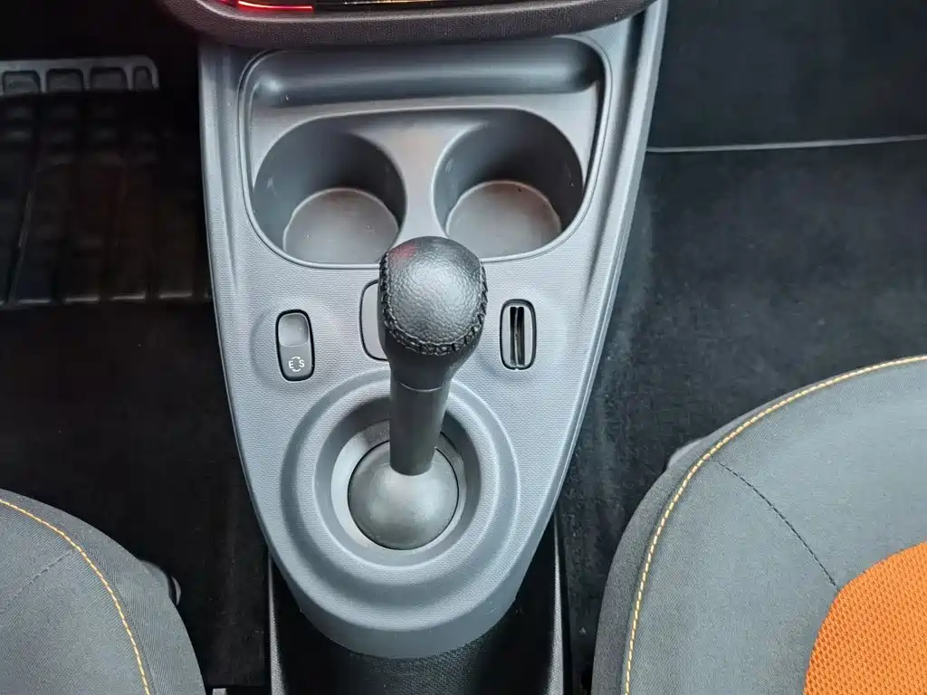 smart Smart Fortwo — миниатюра 13