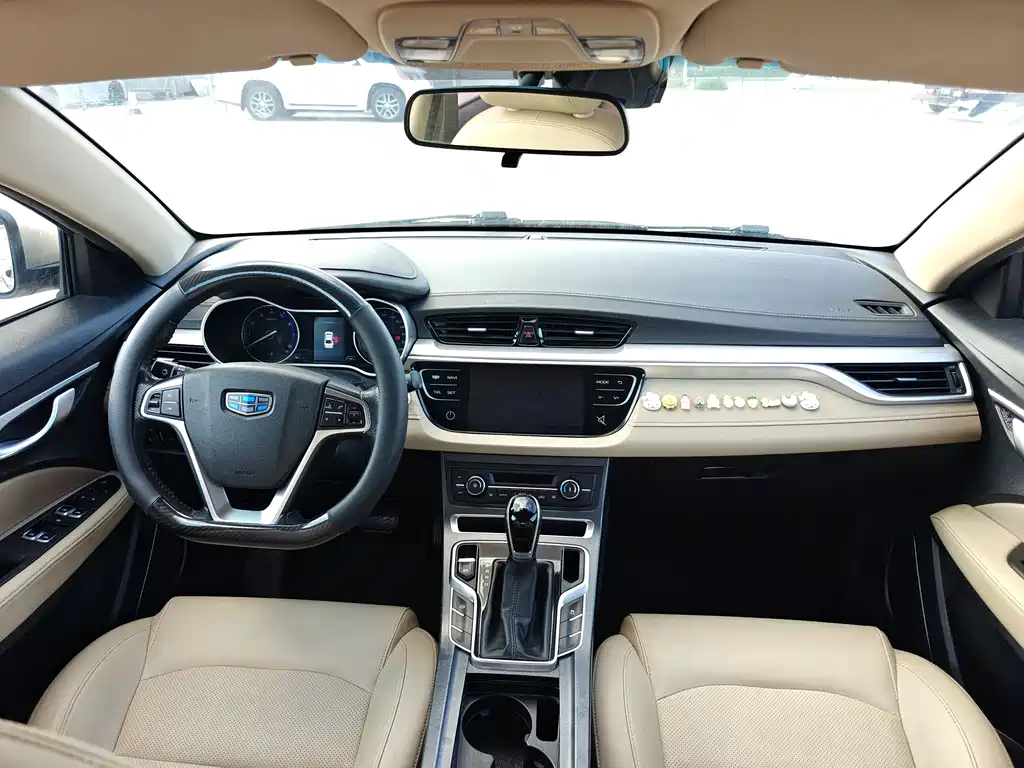 Geely Emgrand - фото 6