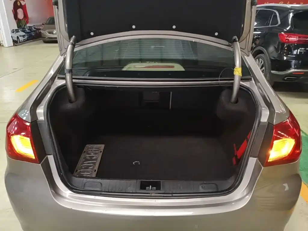 Roewe 950 — миниатюра 19