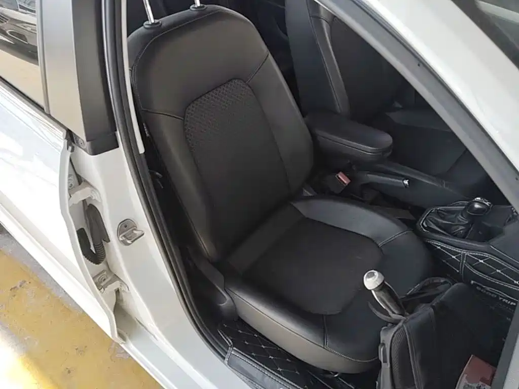 Jetta VA3 — миниатюра 25
