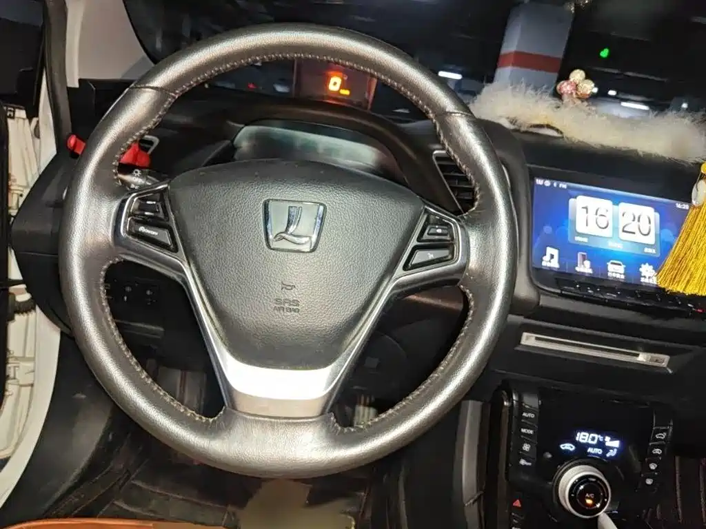 Luxgen Luxgen 5 — миниатюра 14