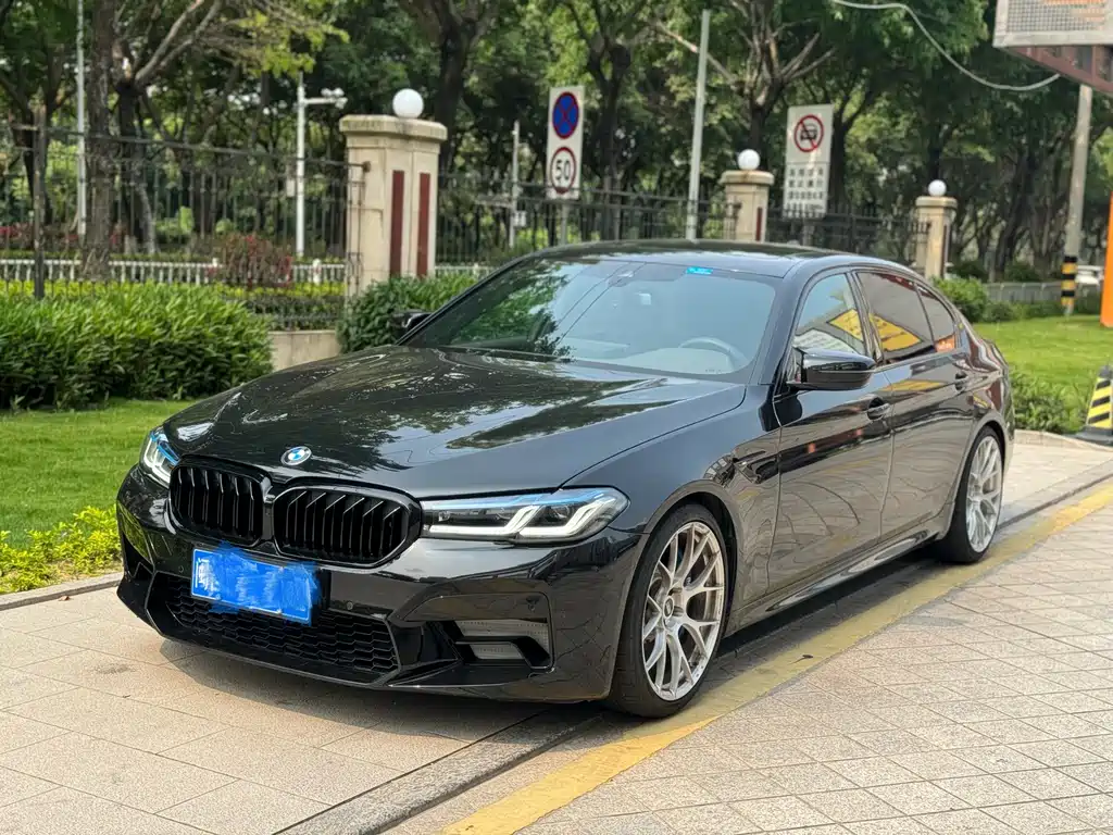 BMW 5 Series 2022