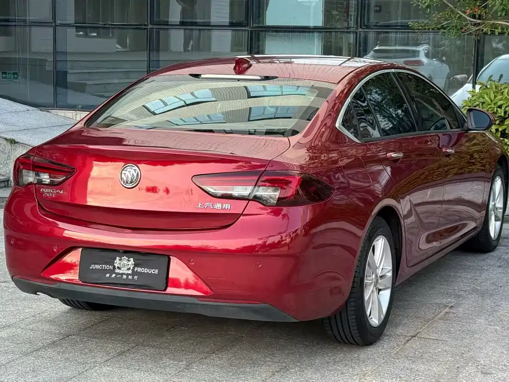 Buick Regal — миниатюра 6