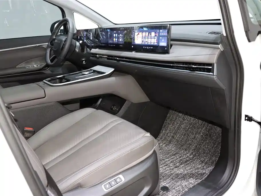 Maxus G70 — миниатюра 8