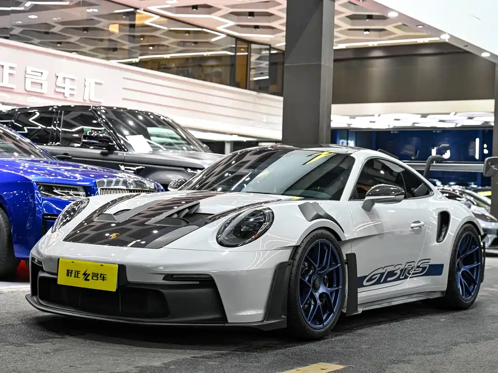 Porsche 911 2025