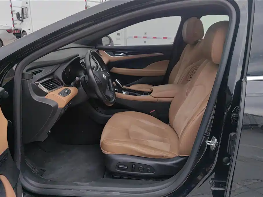 Buick LaCrosse 2019 28T Luxury