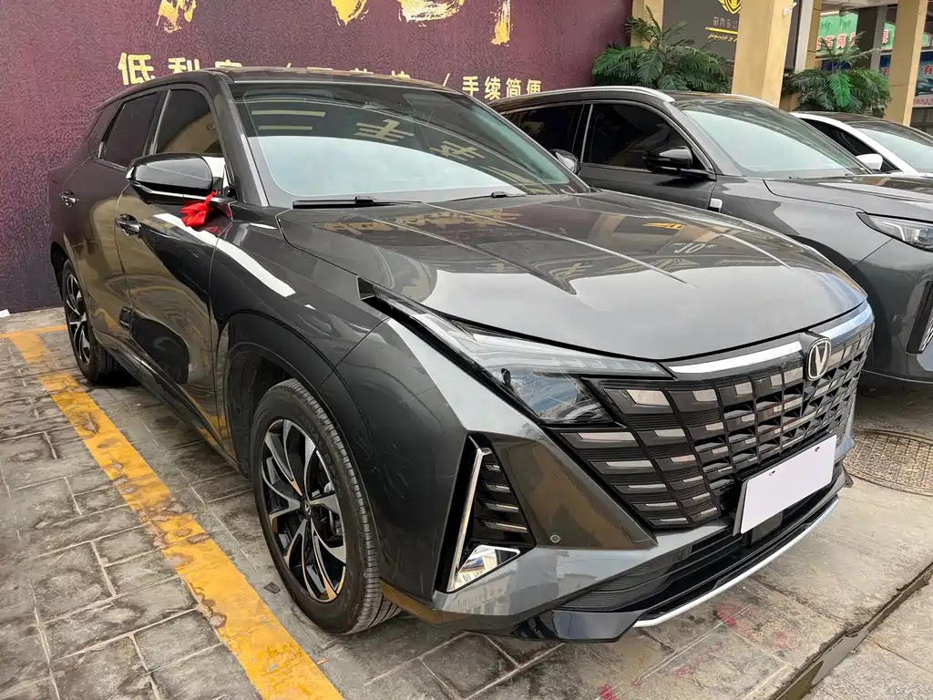Changan UNI-Z New Energy — миниатюра 2