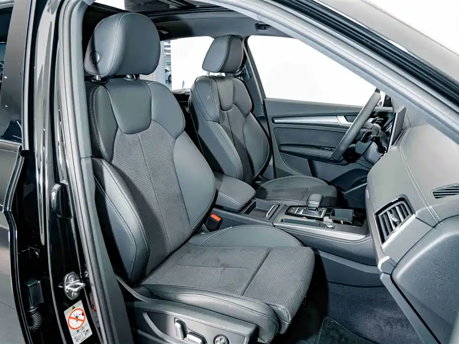 Audi Q5L Sportback — миниатюра 19
