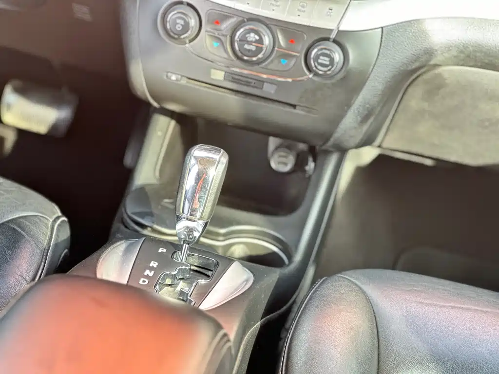 Dodge Journey 2013 2.4L