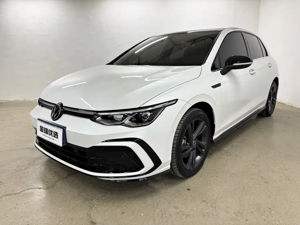 Volkswagen Golf 2022