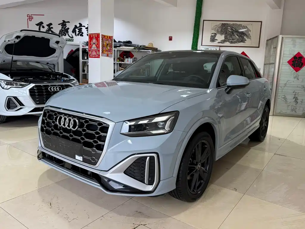 Audi Q2L 2022