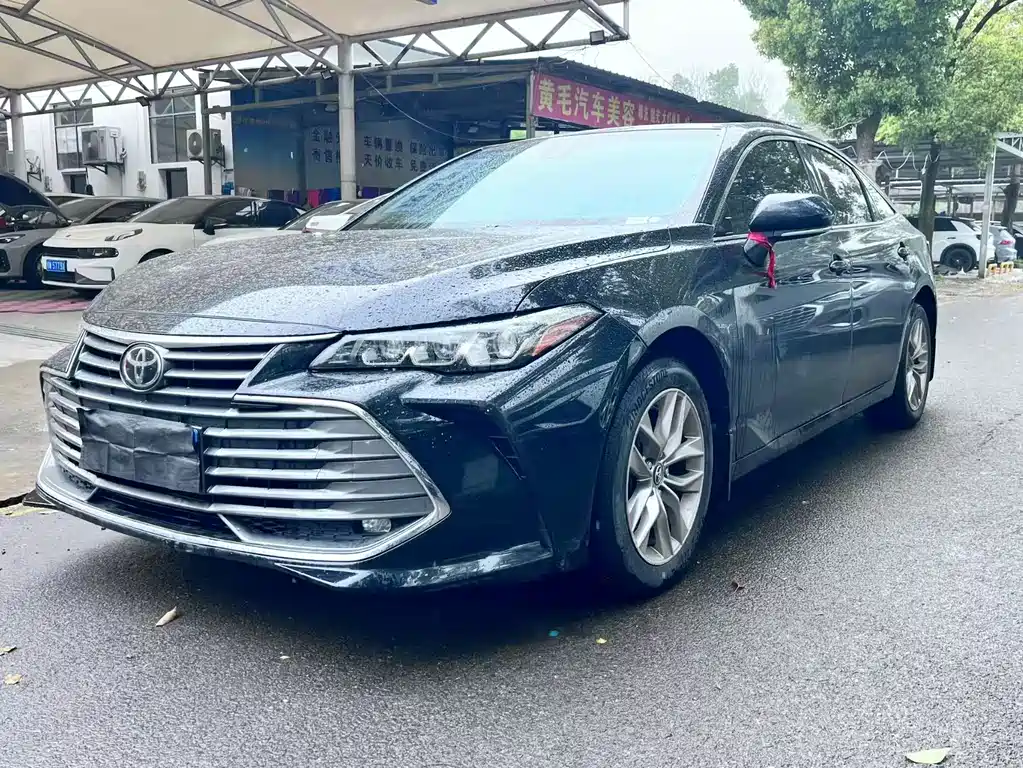 Toyota Avalon 2020