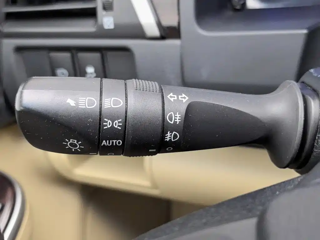 Toyota Camry — миниатюра 21