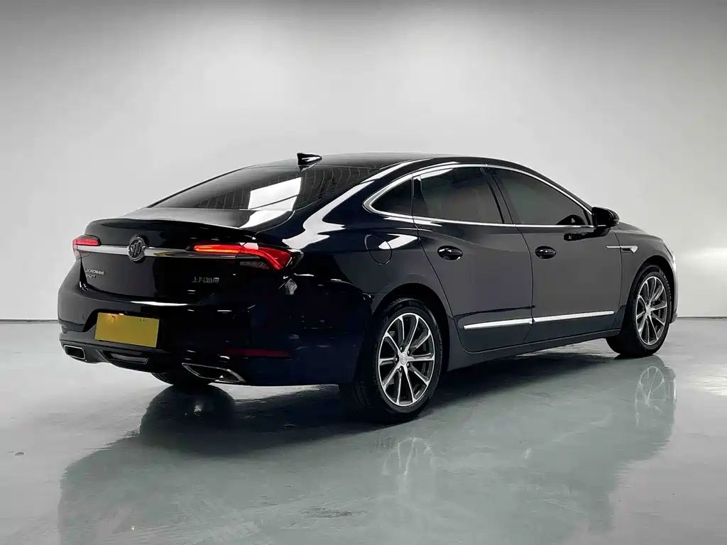 BUICK LACROSSE